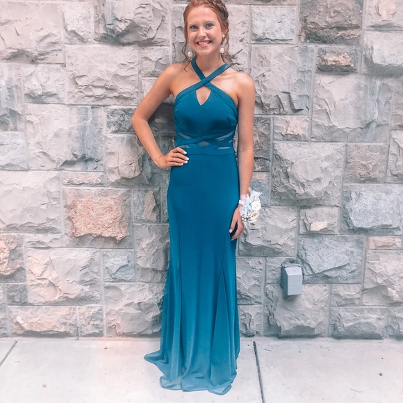 SOLD Prom dress - Picture 12 of 12